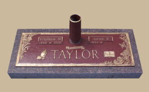 0111 Bronze Cemetery Gravestone