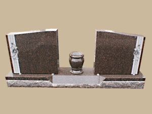 0121D cemetery gravestone